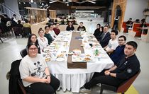 Bakan Kacır, ilk iftarını TÜBİTAK Fen Lisesi öğrencileriyle yaptı