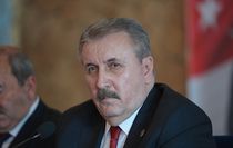 BBP Genel Başkanı Destici, Erzurum'da basın mensuplarıyla buluştu Açıklaması
