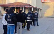Bilecik'te bir kuyumcuyu soydukları öne sürülen 4 şüpheli tutuklandı