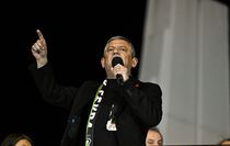 CHP Genel Başkanı Özel, partisinin Bakırköy mitingine katıldı