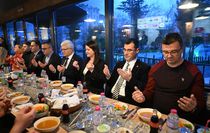 Edirne Belediye Başkanı Gencan, basın mensuplarıyla iftarda bir araya geldi