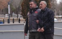 Erzurum'da eczaneye saldırı anı güvenlik kamerasınca kaydedildi