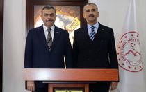İçişleri Bakanı Çiftçi, Ağrı'da ziyaretlerde bulundu