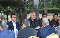 Kültür ve Turizm Bakanı Ersoy, Antalya Belek'te taksicilerle bayramlaştı
