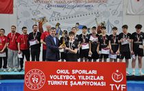 Kütahya'daki Türkiye Okul Sporları Yıldızlar Voleybol Türkiye Şampiyonası tamamlandı