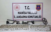 Manisa'da 2 bin 580 sikke ele geçirildi