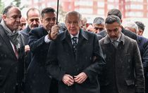 MHP Genel Başkanı Bahçeli, Alparslan Türkeş'in kabrini ziyaret etti Açıklaması