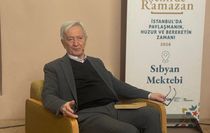 Yazar Beşir Ayvazoğlu, İstanbul'daki ramazan akşamlarının manevi ve kültürel hikayesini anlattı Açıklaması