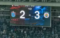 Fenerbahçe, Trabzon'da 3-2'ye abone