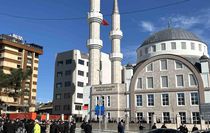 Cumhurbaşkanı Erdoğan, cuma namazını Ataşehir'de eda etti
