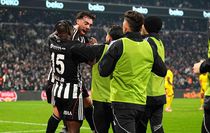 Trendyol Süper Lig: Beşiktaş: 4 Göztepe: 0 (Maç sonucu)