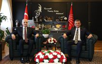 TBMM Başkanı Kurtulmuş'tan Özgür Özel'e ziyaret