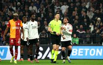 Galatasaray, Beşiktaş ile oynadığı son 5 derbide 4 kırmızı kart gördü