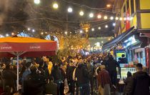 Bursa'da sahur kuyruğu kilometreyi aştı Tahanlı pide ve simit için izdiham