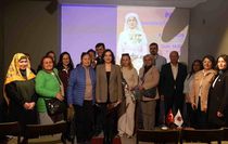 Çanakkale'de ''Savaşın Gölgesinde Kadın'' Paneli Düzenlendi