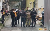 İstanbul'un göbeğinde 2 yaşındaki bebek alevlerin arasında kalarak can verdi