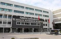Antalya Büyükşehir Belediyesi davasında görevden uzaklaştırılan emniyet müdürüne tahliye