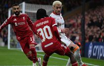 İlk düdüğe dakikalar kala Liverpool-Galatasaray maçında hakem değişikliği