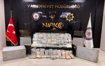 Van'da 68 kilo 500 gram skunk ele geçirildi, 4 şüpheli tutuklandı