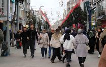 Vatandaşın bayram telaşı: Sokaklar doldu taştı