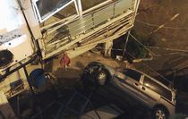 Silivri'de hafif ticari araç 5 metre yükseklikten düştü: 1'i ağır, 2 yaralı