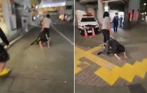 Uygunsuz durumda yakaladığı eşini sokakta sürükleyerek polis karakoluna götürdü