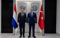 Bakan Fidan, Hollandalı mevkidaşı Van Weel ile görüştü