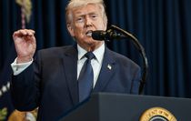 Trump hastaneye mi kaldırıldı! Beyaz Saray'ın açıklaması şüphe yarattı