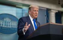 Trump'tan İran'a yeni tehdit: Hürmüz Boğazı'nı açın, yoksa salı günü cehennemi yaşayacaksınız