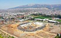 Kahramanmaraş'ta yapımı süren yeni stadyumun 2027-2028 sezonunda açılması planlanıyor