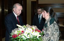 Cumhurbaşkanı Erdoğan, Bakan Çiftçi ve polisleri kabul etti