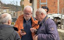 Yunan aile mübadeleden 150 yıl sonra atalarının izini Arnavutköy'de sürüyor