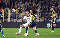 Trendyol Süper Lig: Fenerbahçe: 0 Çaykur Rizespor: 0 (İlk yarı)