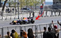 Formula 1 aracı İstanbul sokaklarında: Bir anda geçti, neye uğradığımı şaşırdım