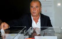 10+4 yabancı kuralı tartışmalarına Fatih Terim de dahil oldu