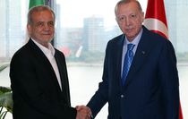 Erdoğan, Pezeşkiyan ile telefonda görüştü