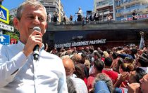 Mitingde fenalaşan vatandaşa ilk teşhis Özgür Özel'den: Biraz bilirim bu işleri