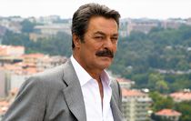 Günlerdir entübeydi! Kadir İnanır'dan haber var
