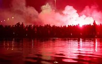 Ortalık yangın yeri! PSG taraftarı koca şehri savaş alanına döndürdü