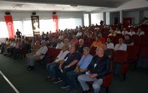 Karşıyaka'da başkanlık düğümü çözülmedi