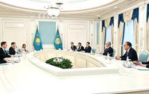 Kazakistan Cumhurbaşkanı Tokayev, Trump'ın Güney ve Orta Asya Özel Temsilcisi Gor'u kabul etti