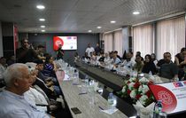 Milletvekili Cıngı, Almanya'da staj yapacak öğrencilerle bir araya geldi