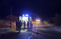 Elazığ'da şarampole devrilen SUV tipi araçtaki 3 kişi yaralandı