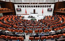 TBMM'nin çalışması süresi uzatıldı