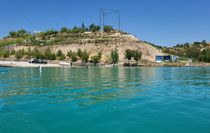 Adıyaman'daki Atatürk Barajı'nda kuraklıkta ortaya çıkan adacıklar su altında kaldı