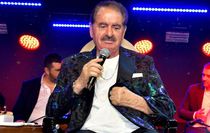 İbrahim Tatlıses'in gelininin mayolu pozlarına yorum yağdı
