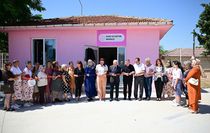 Kırklareli Valisi Turan, yıl sonu dikiş ve giyim sergisi açılışına katıldı