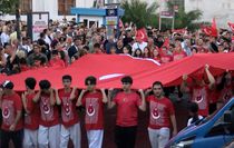 Fatih'te 15 Temmuz Demokrasi ve Milli Birlik Günü coşkuyla anıldı