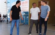 Kuzenini ve onun 4 yaşındaki oğlunu tüfekle yaralayan şüpheli yakalandı