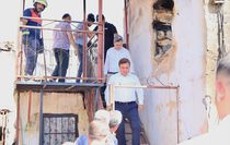 Erzincan Valisi yangınzedeleri ziyaret etti